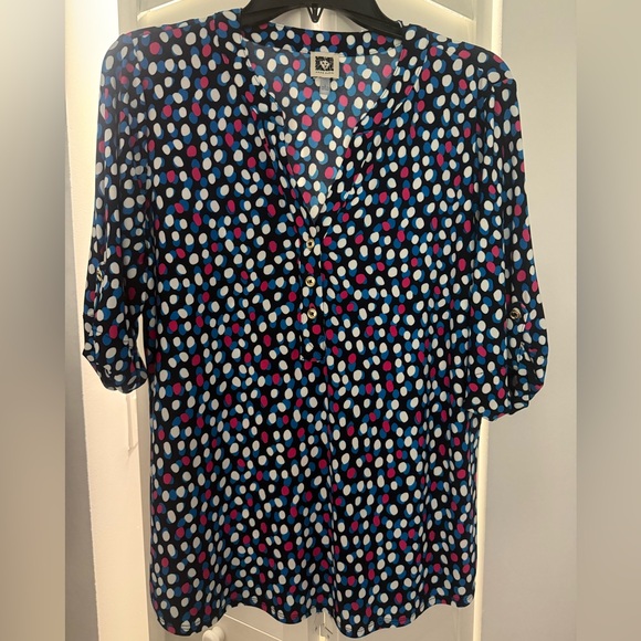 Anne Klein Tops - Anne Klein Blue Polka Dot Blouse